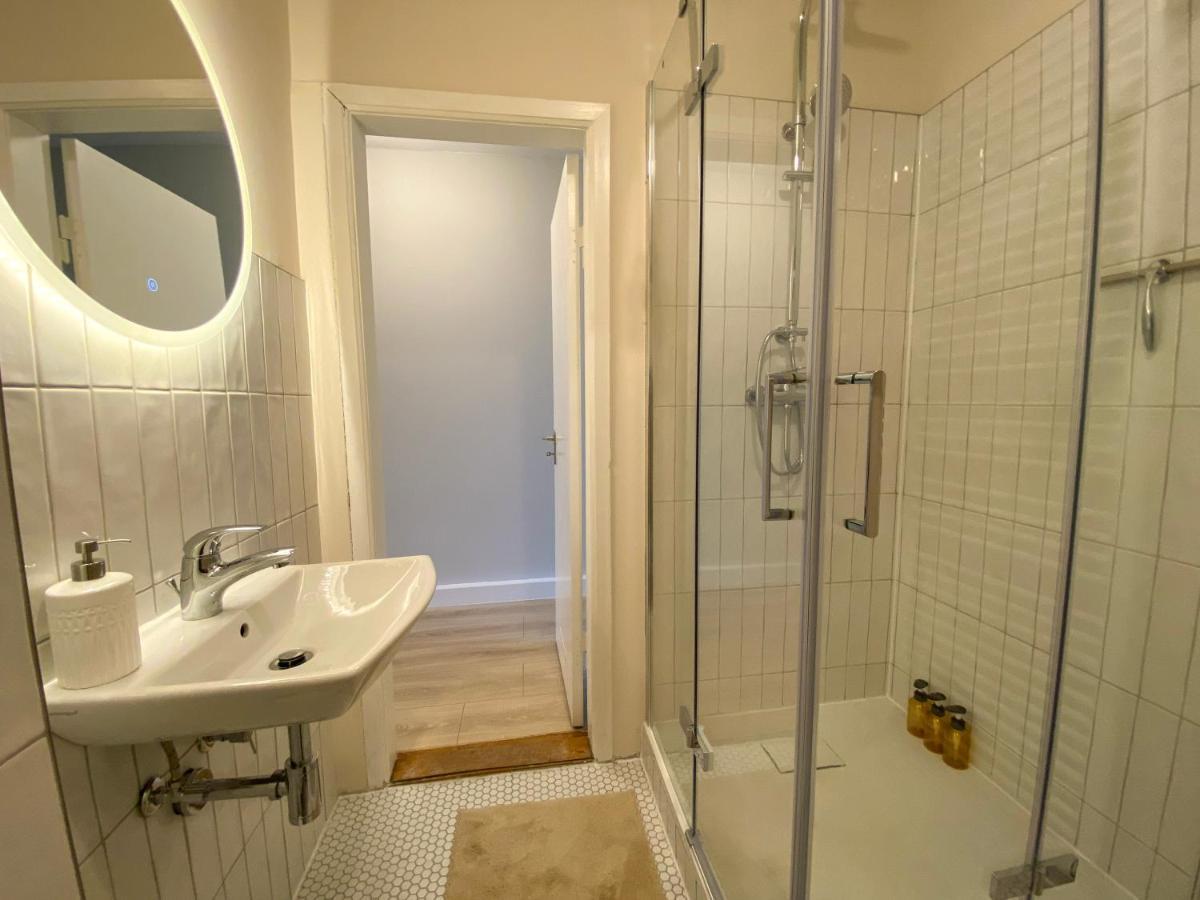 Zentrale Ferienwohnung Fuer Bis Zu 4 Personen 브레머하펜 외부 사진